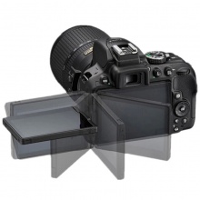 尼康（Nikon） D5300 单反双镜头套机（18-140mmf/3.5-5.6G 镜头 + DX 35mm f/1.8G自动对焦镜头）黑色