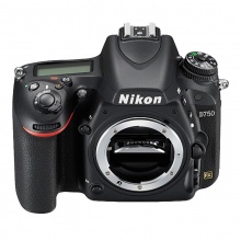 尼康（Nikon）单反相机套机D750（AF-S 24-120mm f/4G ED VR）（64卡+包+清洁套装+原装EL15电池+天利67mm滤镜+读卡器)