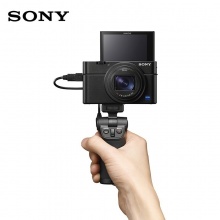 索尼（SONY）DSC-RX100M7G 黑卡数码相机 Vlog视频手柄套装（24-200mm蔡司镜头 4K视频 RX100 VII/黑卡7）+64G内存卡