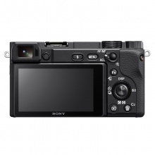 索尼（sony）ILCE-A6400 微单数码相机（含镜头 E18-105mm+32G内存卡）